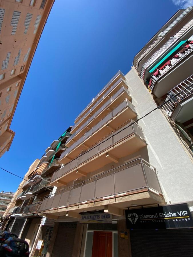 Apartamentos Ar Isern Бланес Экстерьер фото