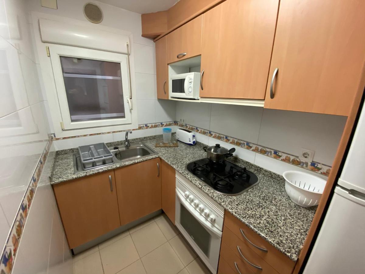 Apartamentos Ar Isern Бланес Экстерьер фото