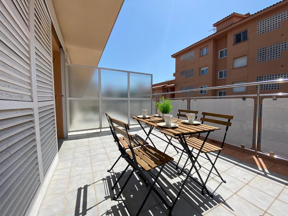 Apartamentos Ar Isern Бланес Экстерьер фото