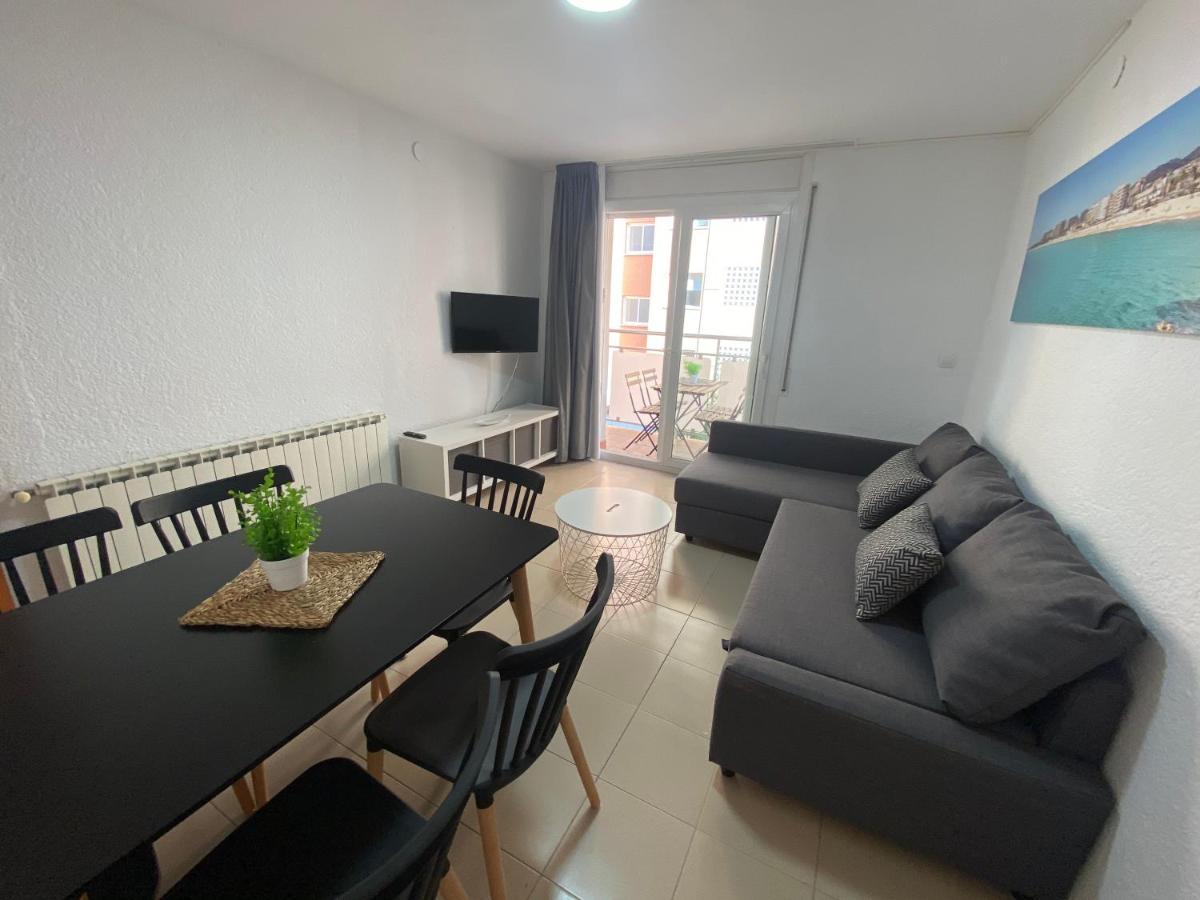 Apartamentos Ar Isern Бланес Экстерьер фото