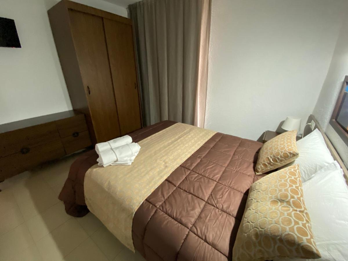 Apartamentos Ar Isern Бланес Экстерьер фото