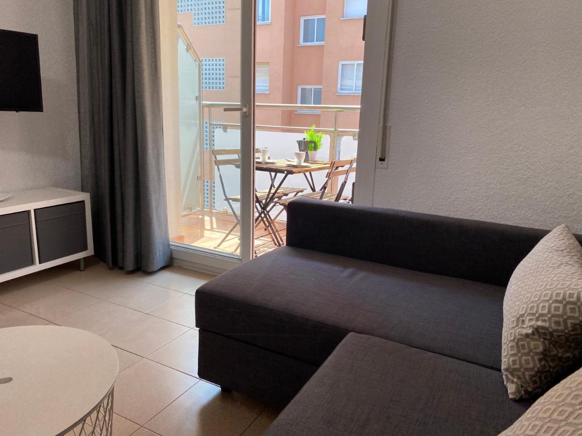 Apartamentos Ar Isern Бланес Экстерьер фото